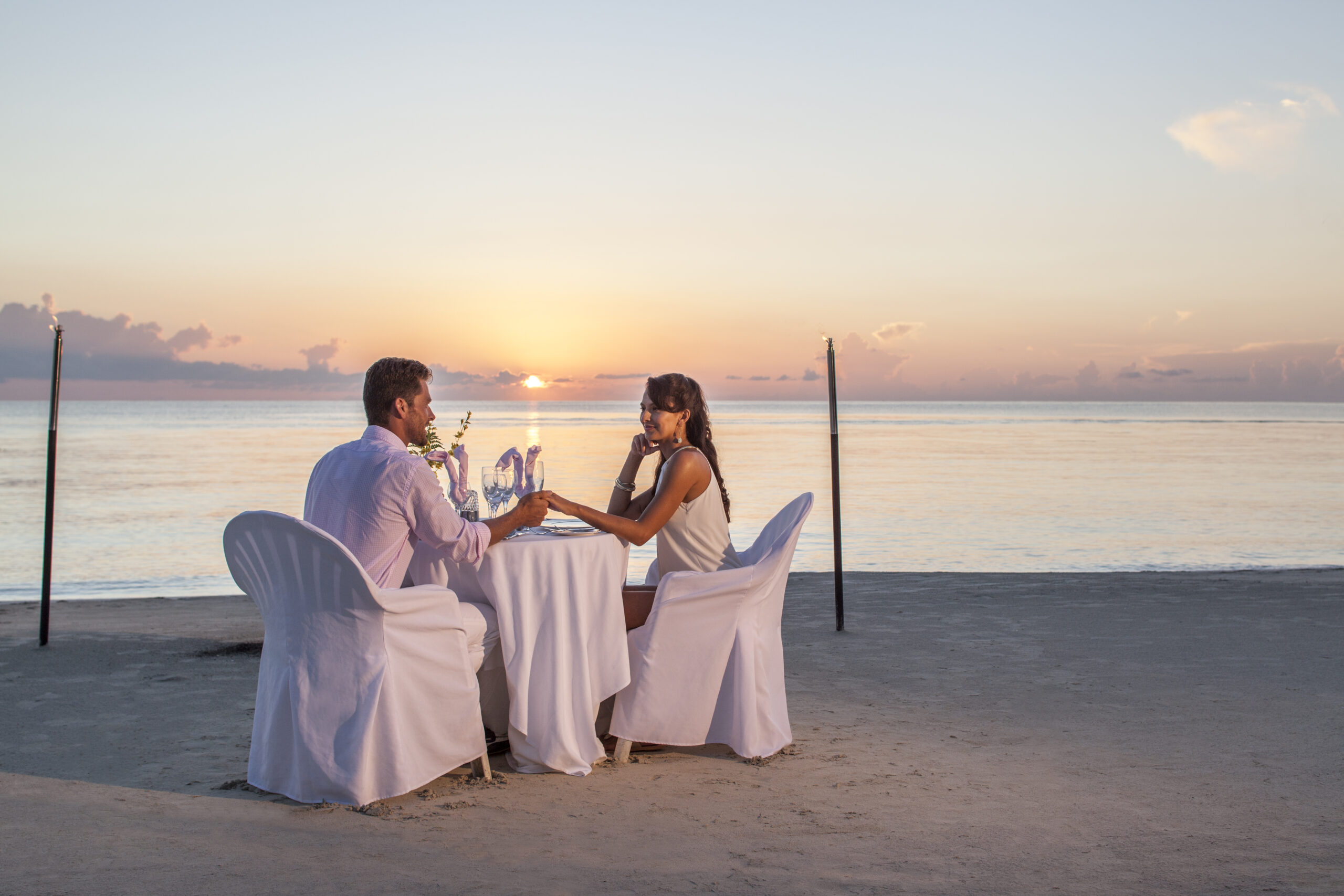 Couples Swept Away Restaurants - Couples Resorts